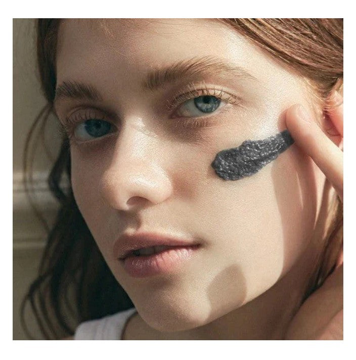 Black Tea & Yuzu Cleanser 120ml / 4.23 oz.