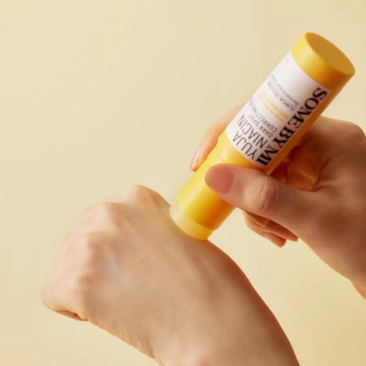 Yuja Niacin Dark Spot Correcting Stick 10g