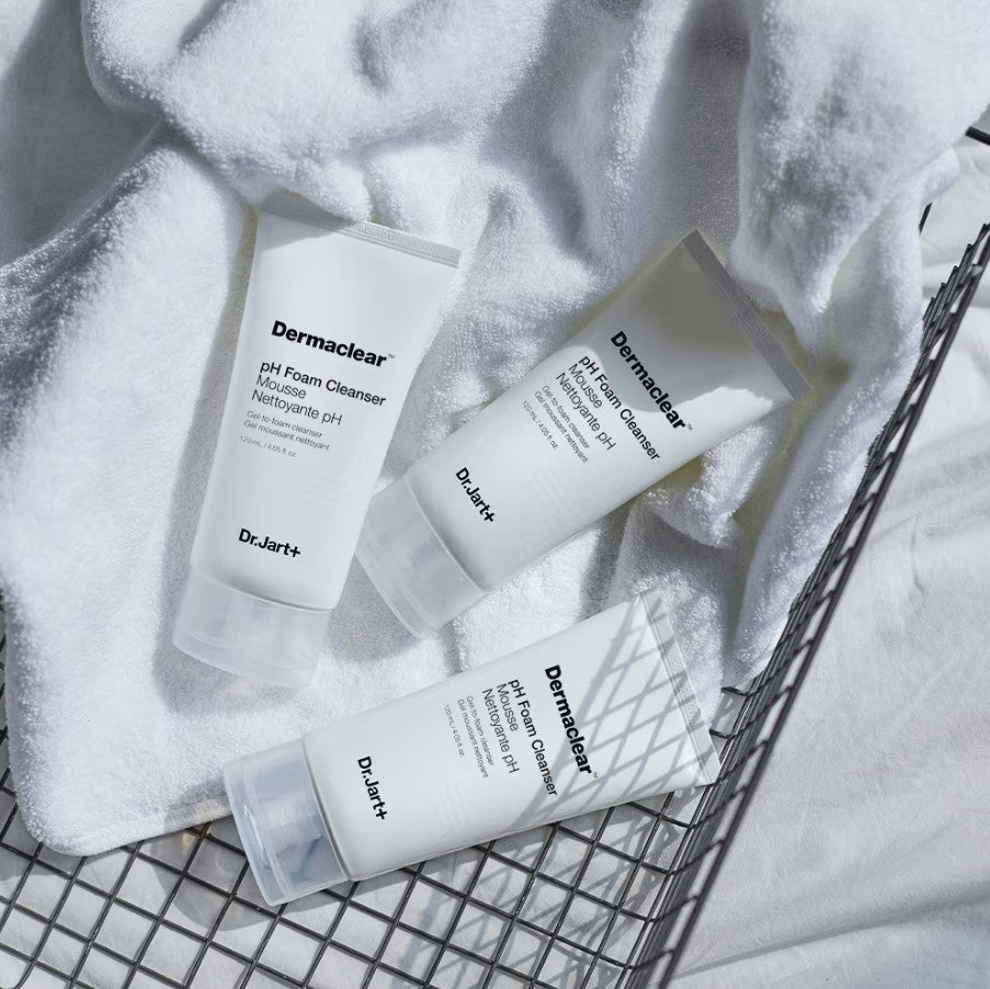 Dermaclear™ pH Cleanser Foam Face Wash 120ml / 4.05 fl. oz.