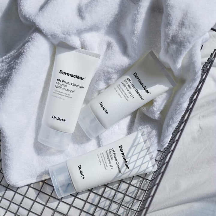 Dermaclear™ pH Cleanser Foam Face Wash 120ml / 4.05 fl. oz.