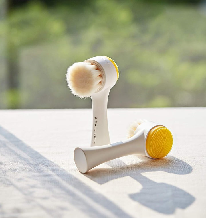 Dual Cleansing Pore Brush