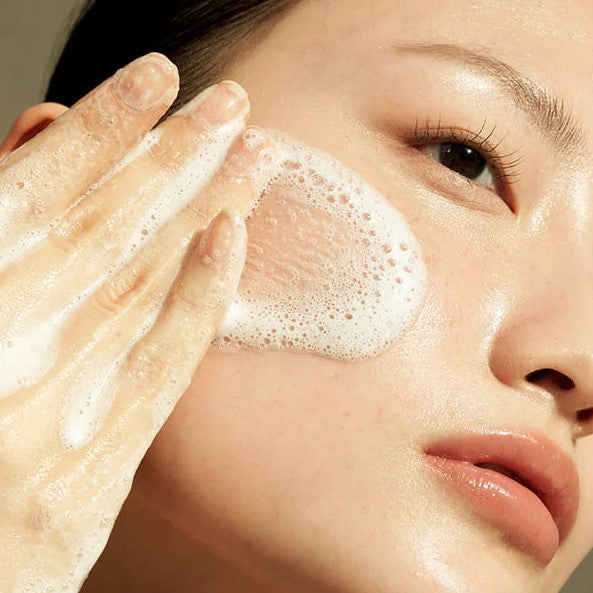 Gentle Black Facial Cleanser 20ml / 0.67 fl. oz.