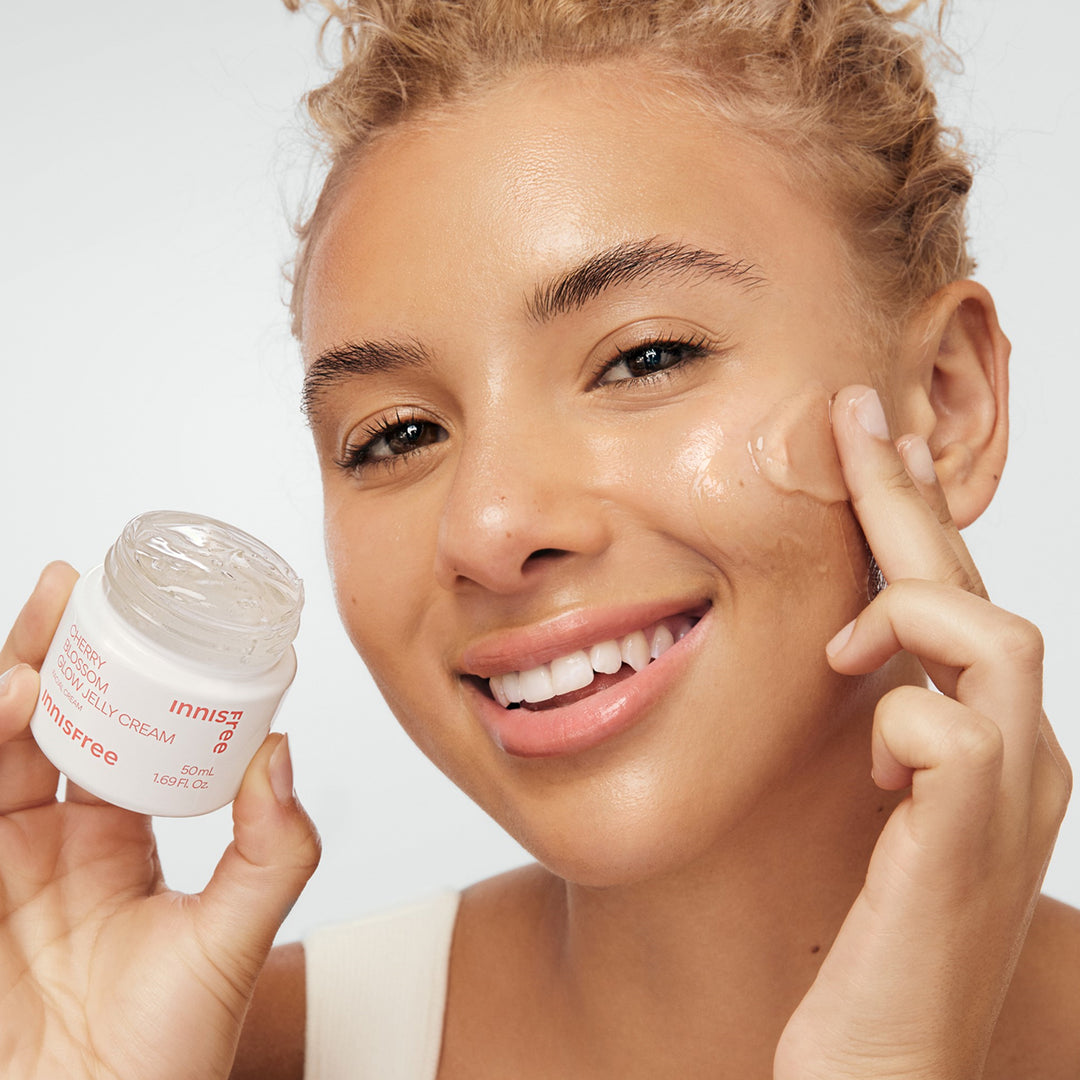 Innisfree Cherry Blossom Glow Jelly Cream 50ml
