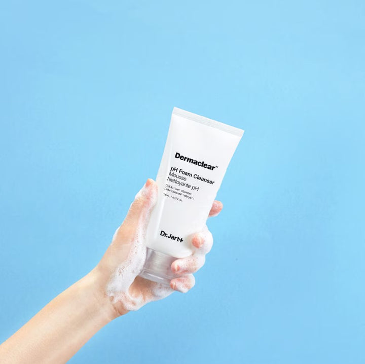 Dermaclear™ pH Cleanser Foam Face Wash 120ml / 4.05 fl. oz.