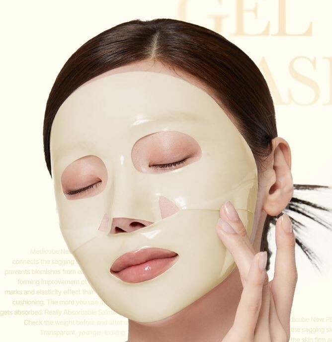 Medicube Kojic Acid Turmeric Brightening Gel Mask 4 Sheets